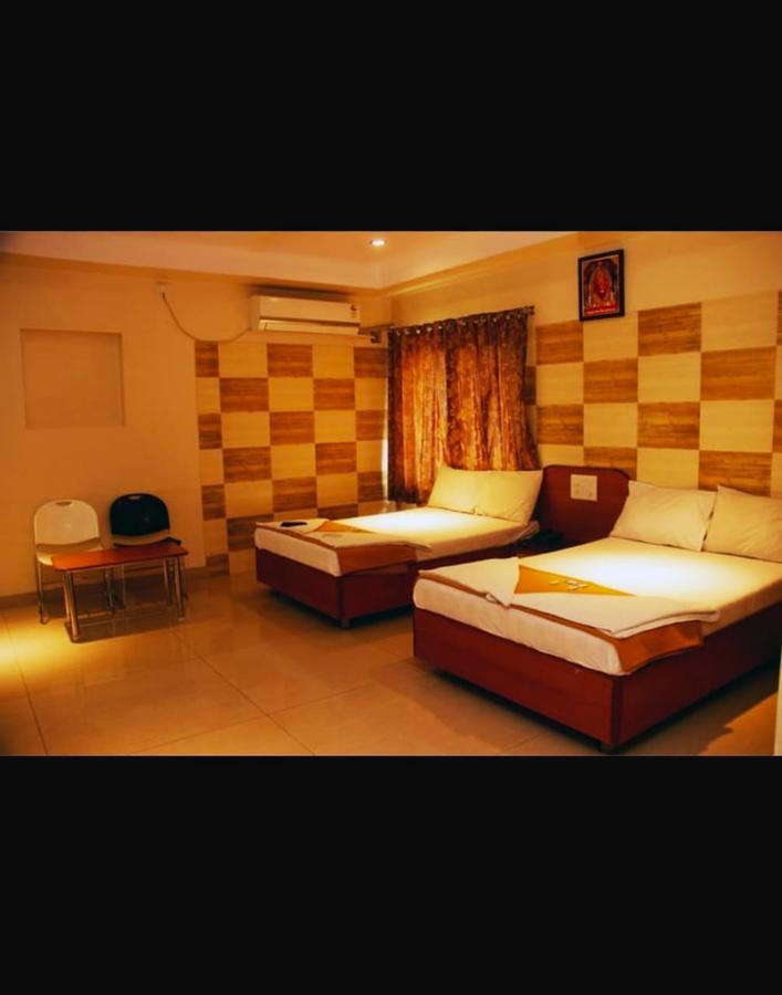 Hotel Apple Sai Residency Shirdi Exterior photo